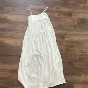 H&M Classic White Garment